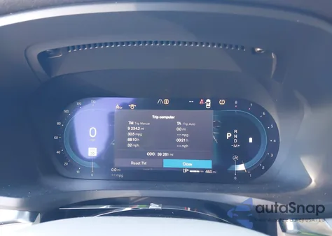 2024 Volvo S60 B5 Core Dark Theme z USA, uszkodzony, nr VIN 7JRL12FK0RG309066